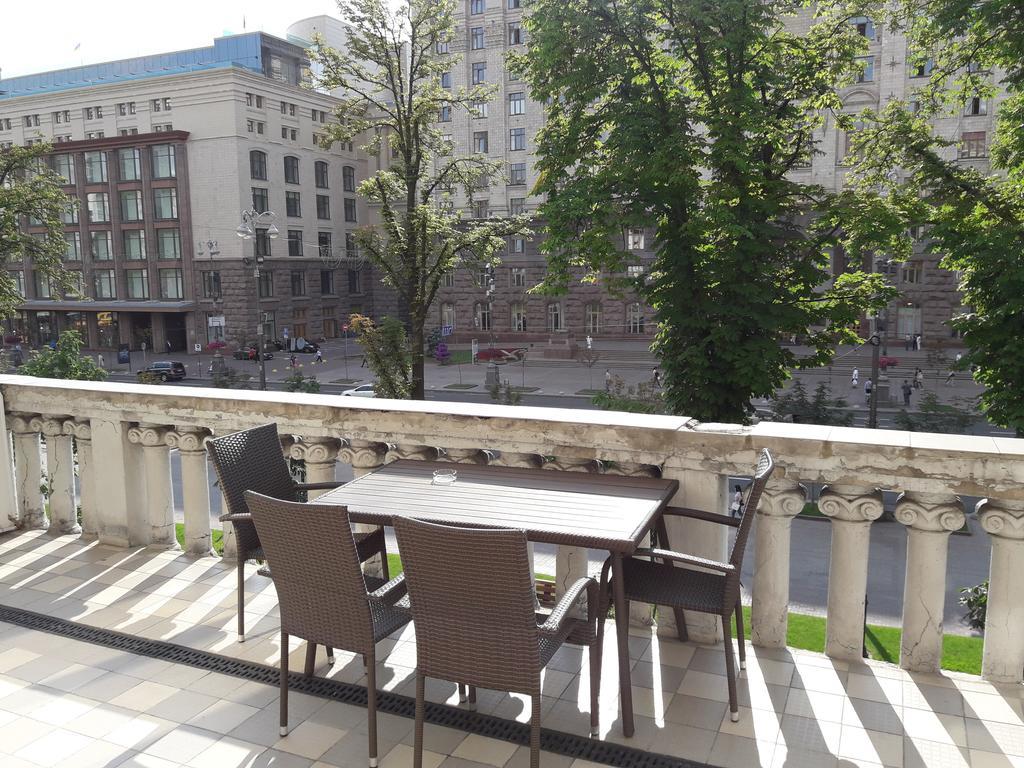Kreschatik 21 With Terrace 2Br เคียฟ ภายนอก รูปภาพ